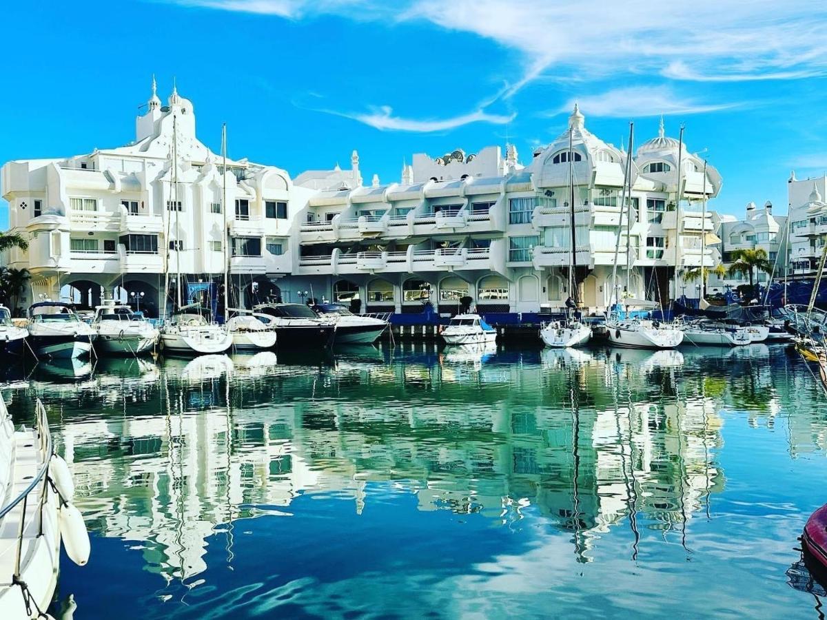 Puerto Marina Apartment Benalmádena Kültér fotó