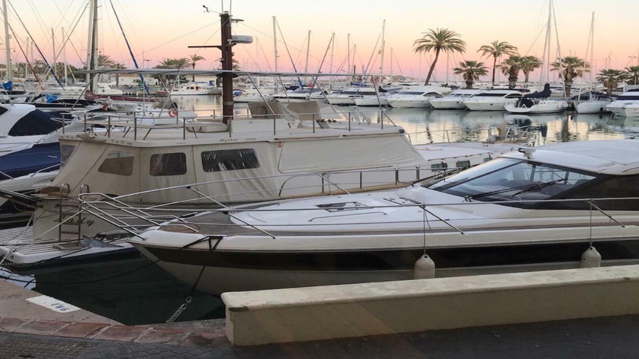 Puerto Marina Apartment Benalmádena Kültér fotó